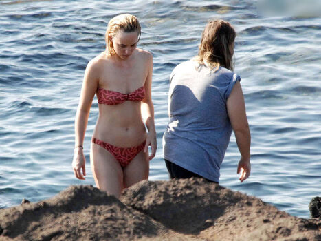 Dakota Johnson