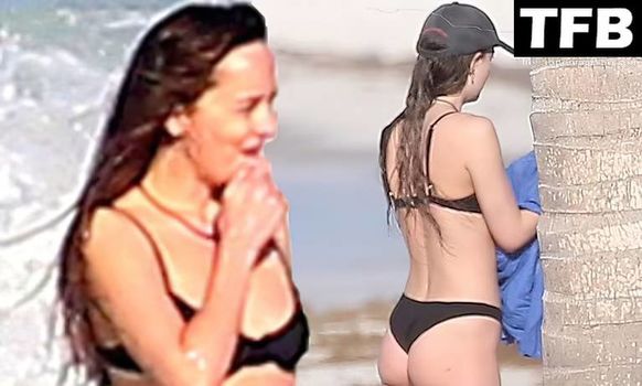 Dakota Johnson