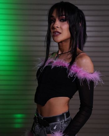 Dakota Kai