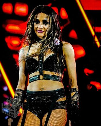 Dakota Kai