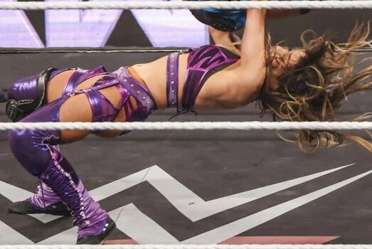 Dakota Kai