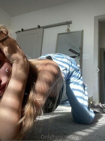 dakotaaaa