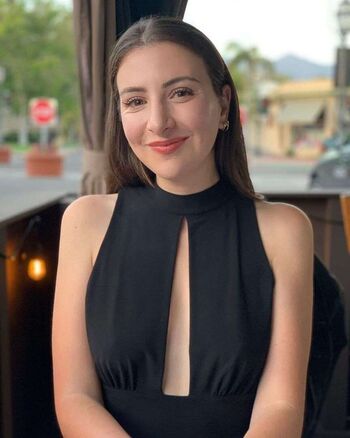 Dana Schwartz