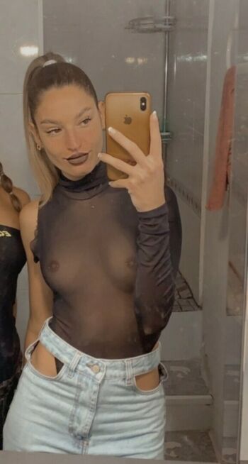 Dani U