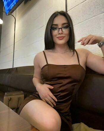 Daniela Flores
