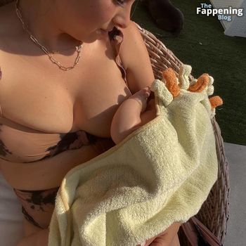 Daniella Monet