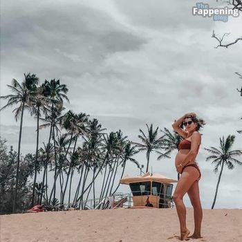 Daniella Monet