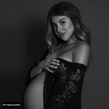 Daniella Monet