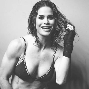 Danyelle Wolf