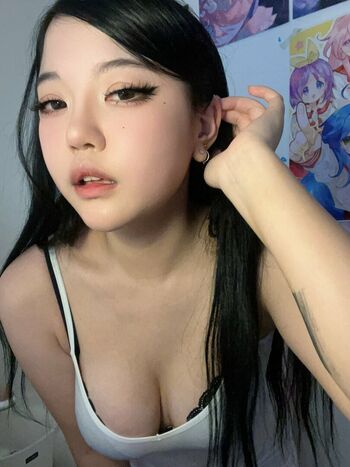 Daph ASMR
