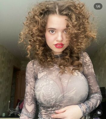Daria Aref
