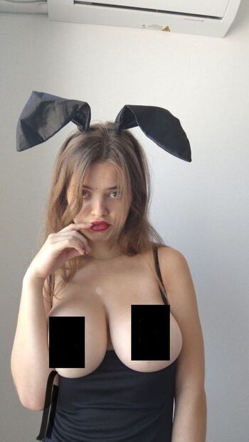 Daria Aref