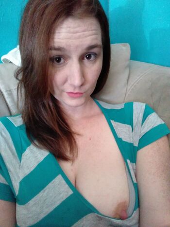 Dee Dee Lynn