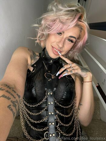 dee_louisexx