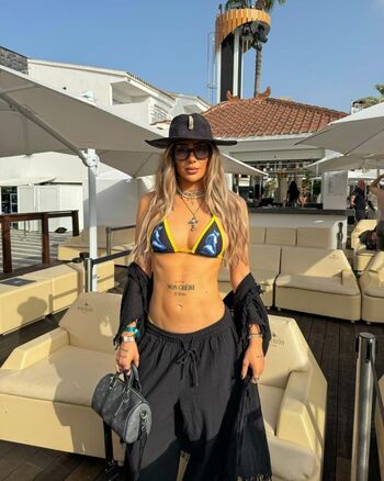 Demi Sims