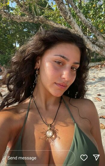Denna Hadipour