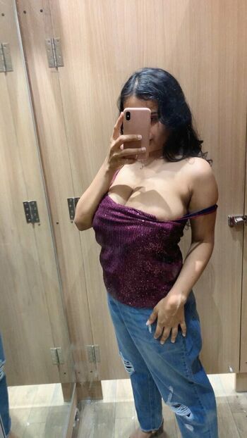 Desi Aurora