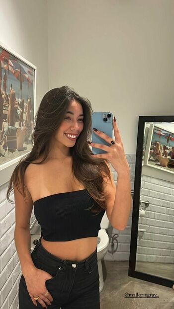 Desiree Flores