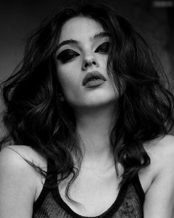 Deva Cassel