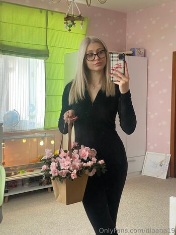 diaana19