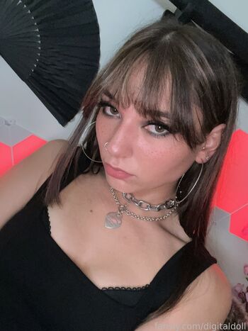 digitaldoll