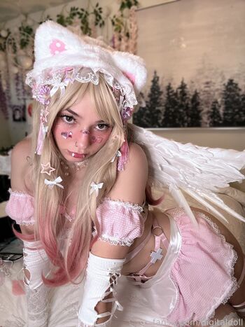 digitaldoll