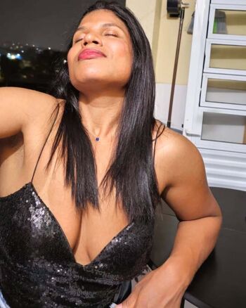 Dina Simoes