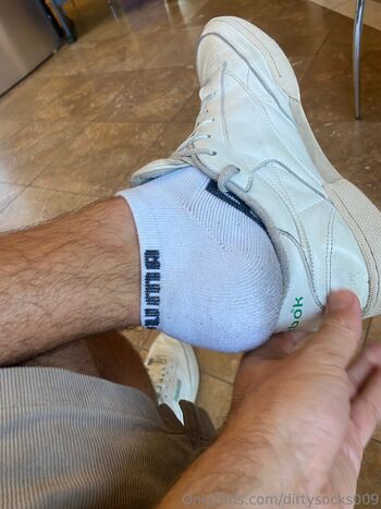 dirtysocks009