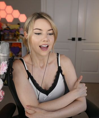 Dizzykitten
