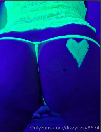 dizzylizzy8674