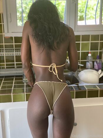 dollblk