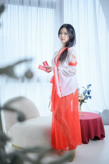 Dou Niang_li Shi 抖娘-利世