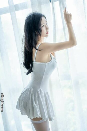 Dou Niang_li Shi 抖娘-利世