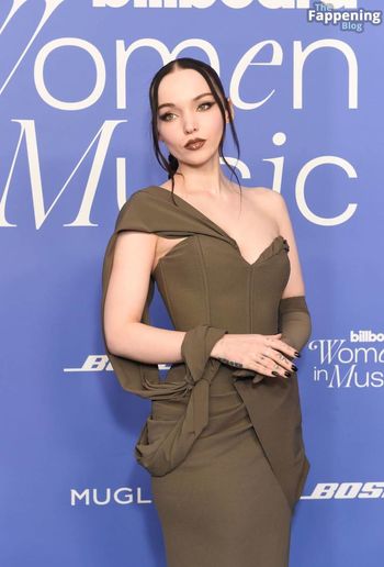 Dove Cameron
