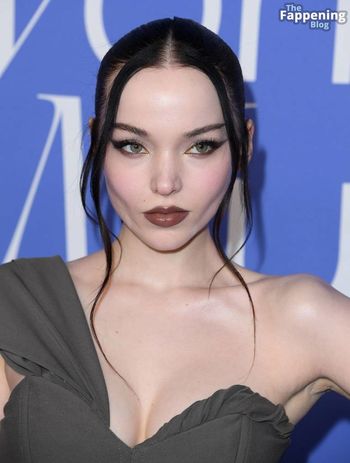 Dove Cameron
