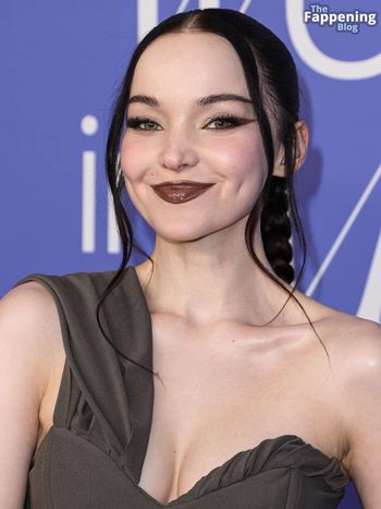 Dove Cameron