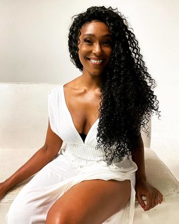 Dr Ebonie Vincent