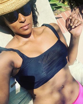 Dr Ebonie Vincent