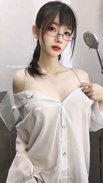 DreamlikeUwU