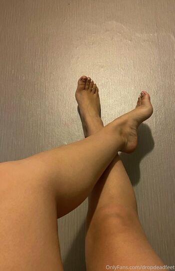 dropdeadfeet