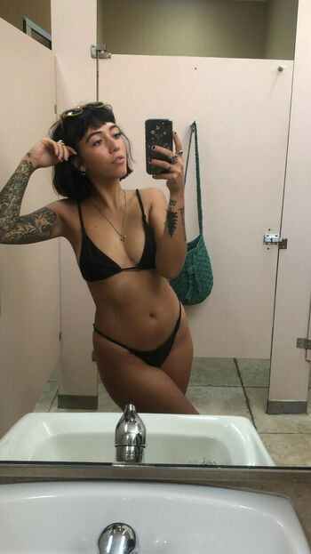 drug-storecowgirl