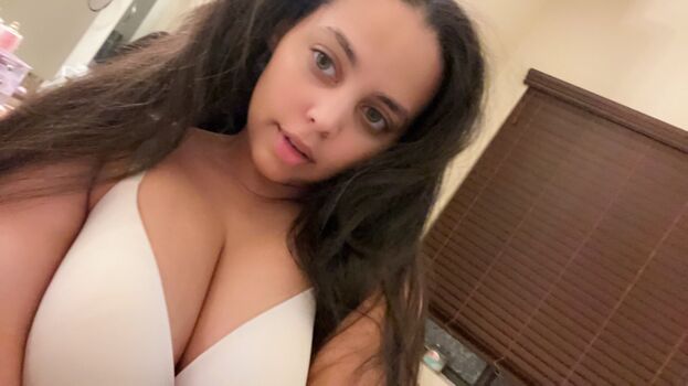 e-girlfriend
