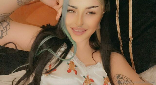 edenivyxo