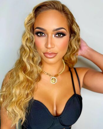 Elektra Lopez