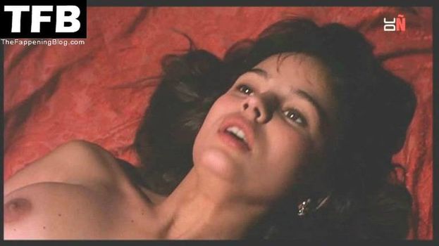 Elena Anaya