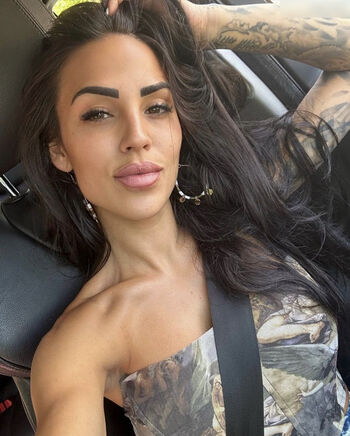 Elena Miras
