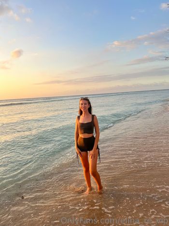 elina_re_vip