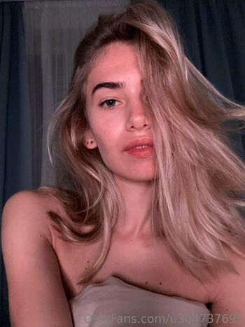 elisa_holt