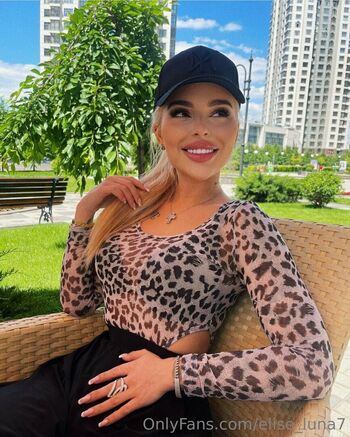 elise_luna7