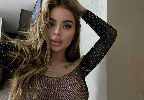 elise_luna7